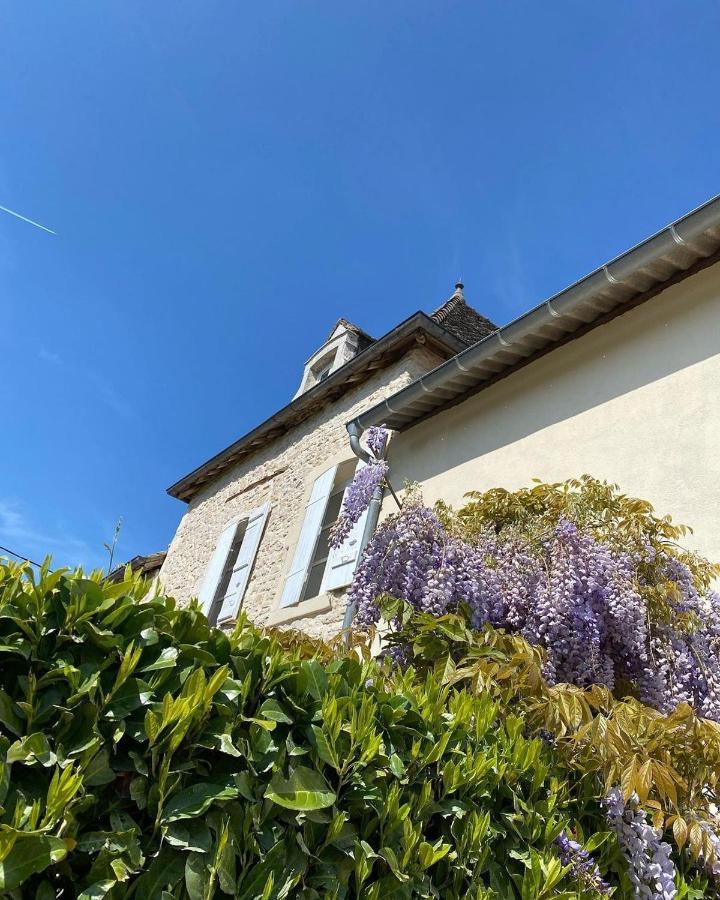 Le Pigeonnier De Saint-Loup Bed And Breakfast Exterior photo